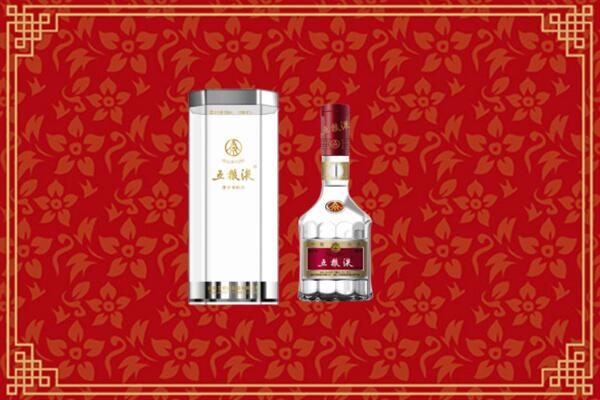 高价求购：江阴市回收酒